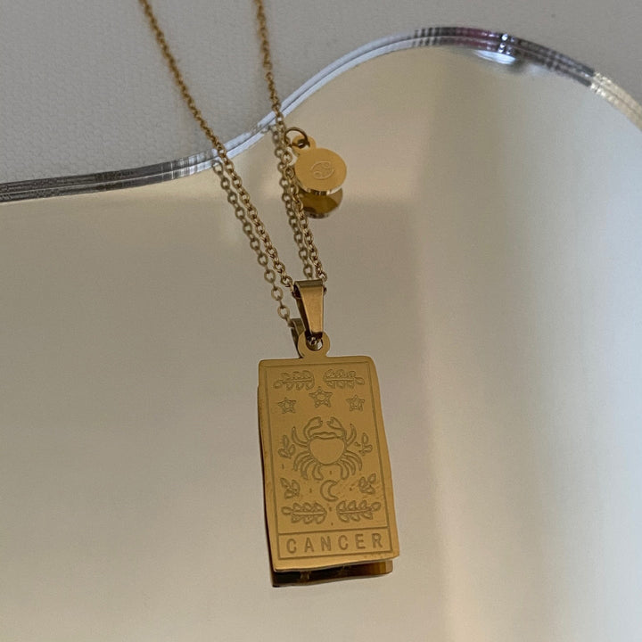 Collier médaille céleste et pampille Plaqué Or 18k