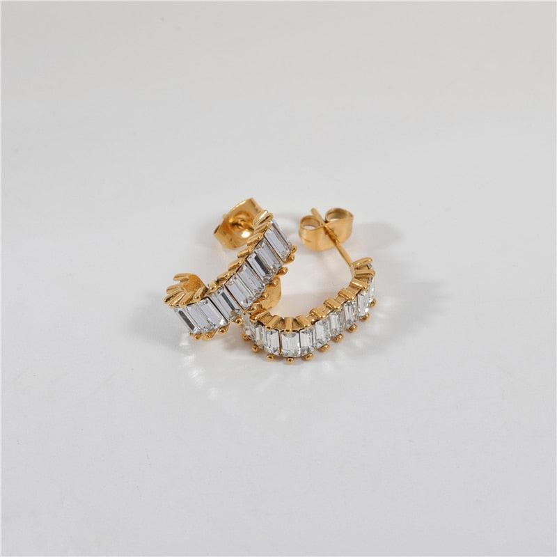 Alixie Demi-créoles pavées cristaux Plaqué Or 18K