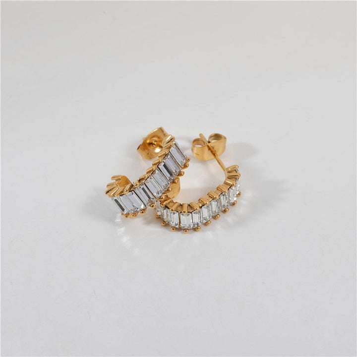 Alixie Demi-créoles pavées cristaux Plaqué Or 18K