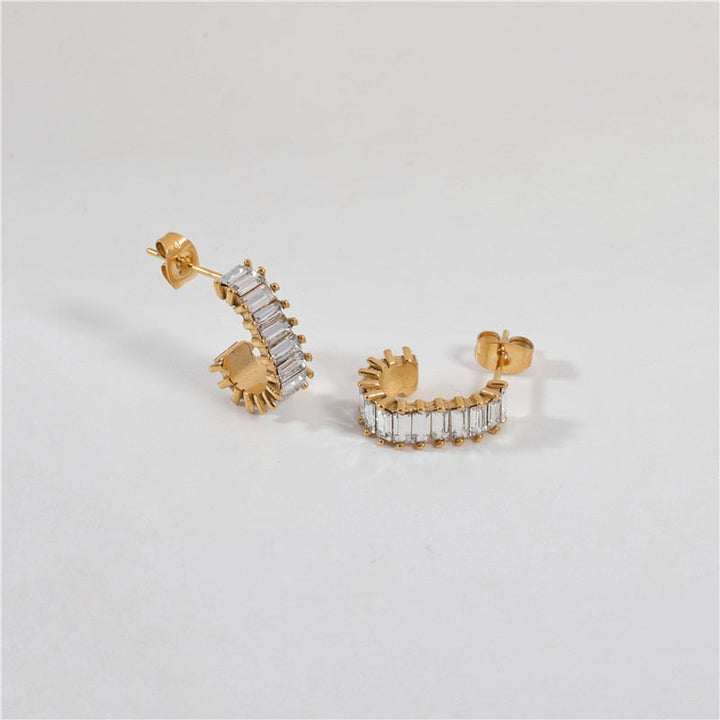 Alixie Demi-créoles pavées cristaux Plaqué Or 18K